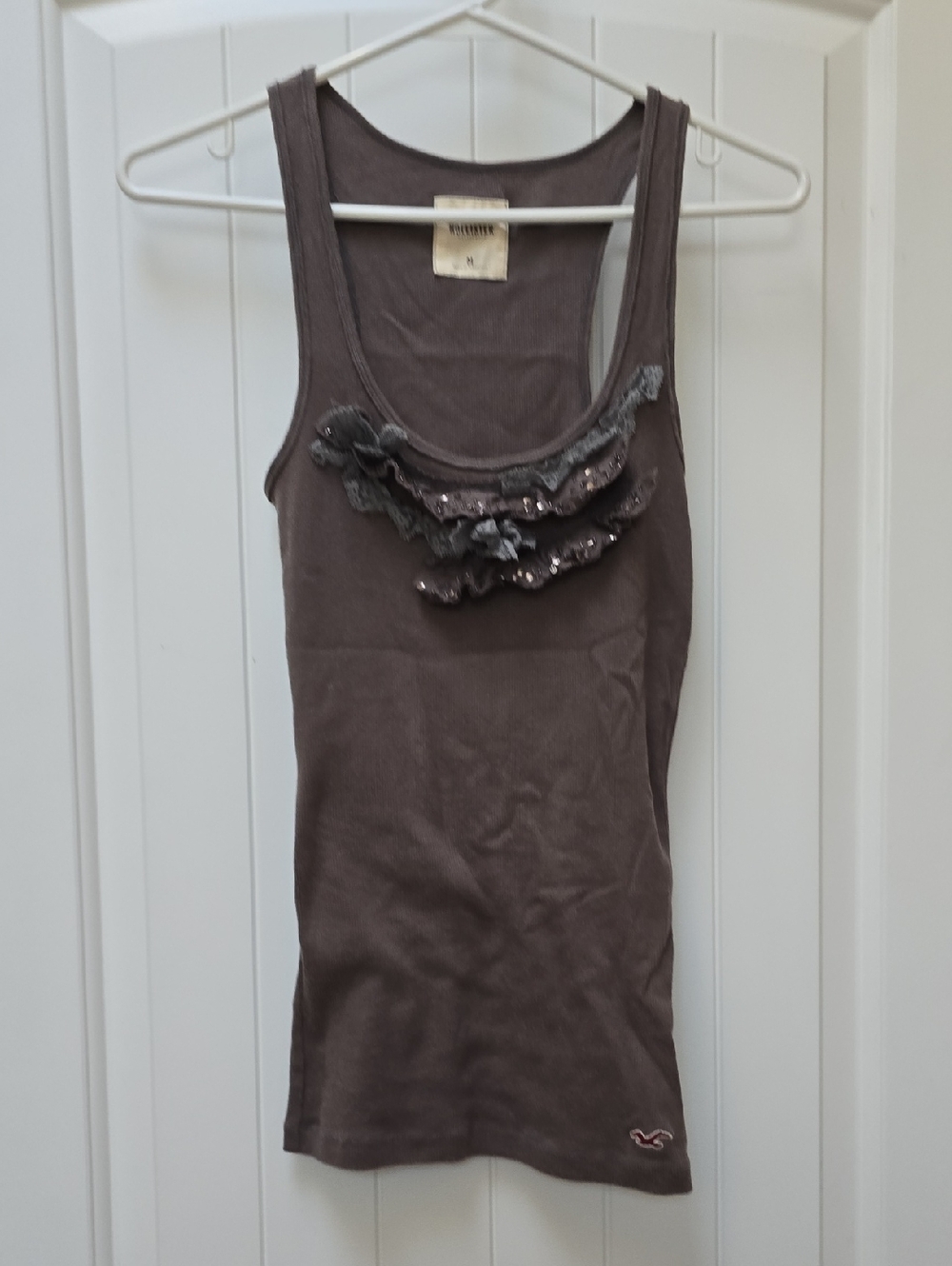 Hollister Taupe Ruffled Scoop Neck Tank